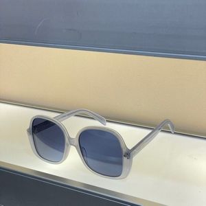 CELINE Sunglasses 150